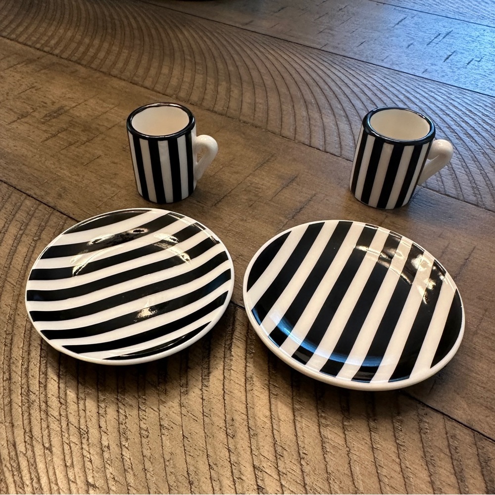 American Girl doll plate and cup set